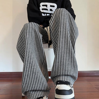 Elio | Textured Wide-Leg Pants